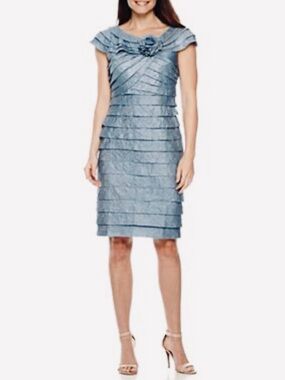 LONDON TIMES Silver Gray Ruffled Cocktail Dress Size 8 Medium‎